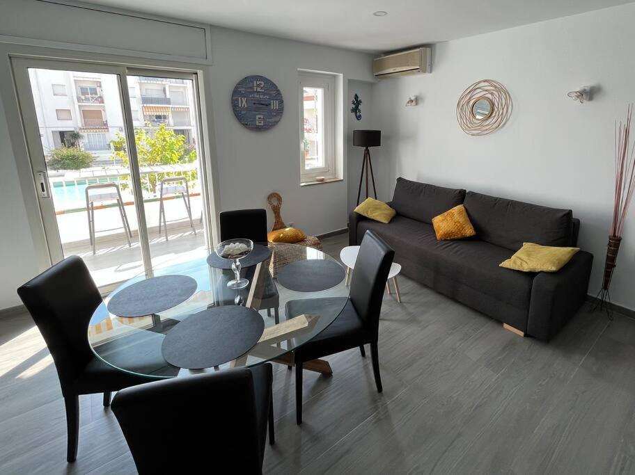 Le Canola Empuriabrava Port - 45M2 - Vue Piscine - Plage Centrale 500M- Parking Prive Gratuit Luaran gambar