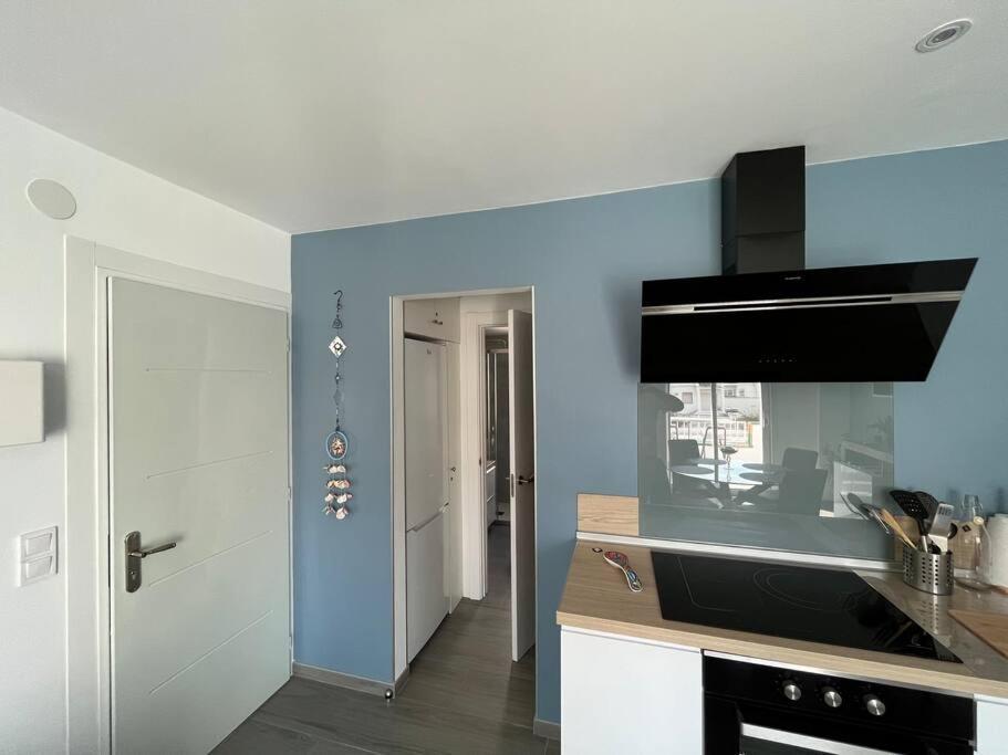 Le Canola Empuriabrava Port - 45M2 - Vue Piscine - Plage Centrale 500M- Parking Prive Gratuit Luaran gambar