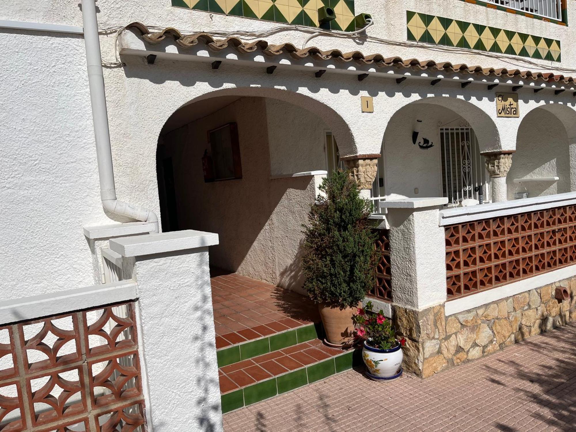 Le Canola Empuriabrava Port - 45M2 - Vue Piscine - Plage Centrale 500M- Parking Prive Gratuit Luaran gambar